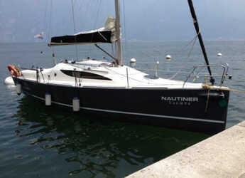 Rent a sailboat in Marina di Navene - Nautiner 30S Race