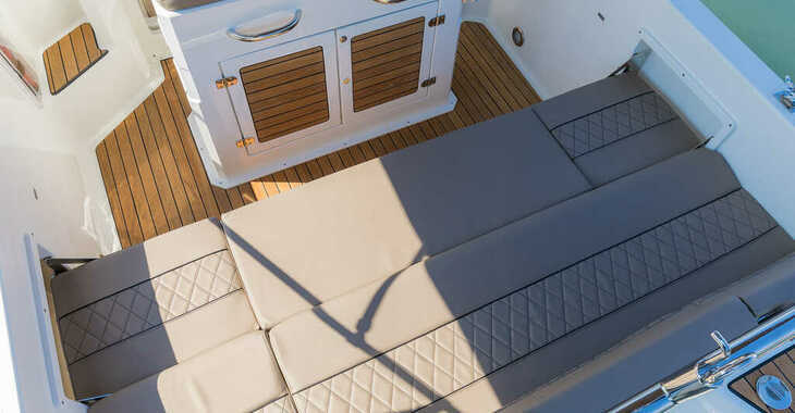 Alquilar lancha en Veruda - Pacific Craft 750 Sun Cruiser