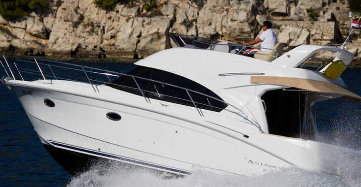 Chartern Sie motorboot in Marina Polesana - Antares 36
