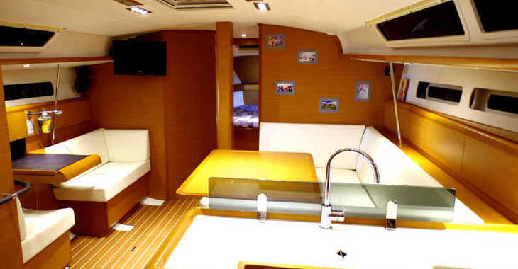Louer voilier à Salamis Yachting Club - Sun Odyssey 439