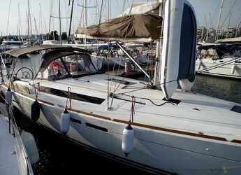 Chartern Sie segelboot in Salamis Yachting Club - Sun Odyssey 439