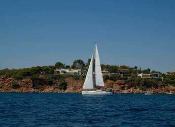 Chartern Sie segelboot in Salamis Yachting Club - Sun Odyssey 439