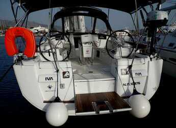 Chartern Sie segelboot in Salamis Yachting Club - Sun Odyssey 439