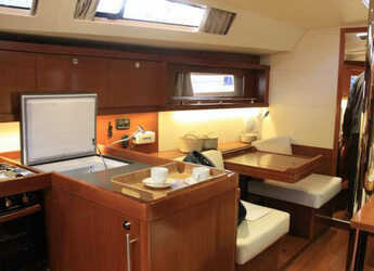 Chartern Sie segelboot in Salamis Yachting Club - Oceanis 41