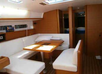Chartern Sie segelboot in Salamis Yachting Club - Sun Odyssey 469