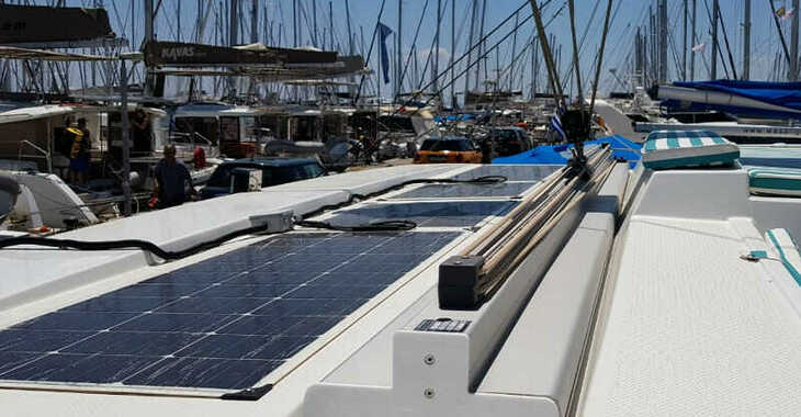 Louer catamaran à Salamis Yachting Club - Astréa 42