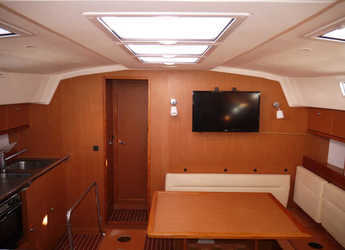 Chartern Sie segelboot in Salamis Yachting Club - Bavaria 45 Cruiser