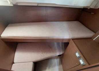 Chartern Sie segelboot in Lavrion Marina - Oceanis 46.1