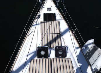 Rent a sailboat in Porto Capo d'Orlando Marina - Sun Odyssey 49i