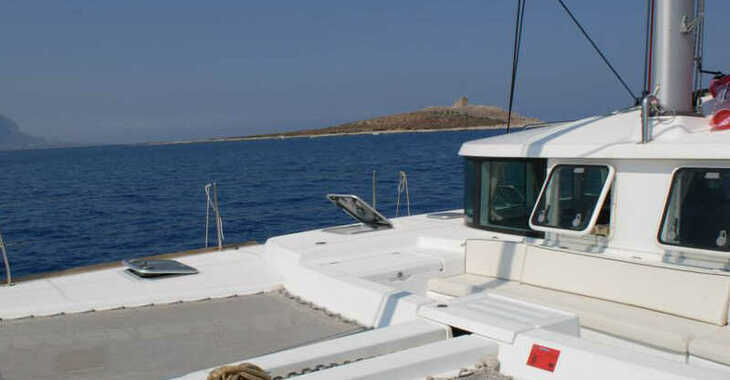 Chartern Sie katamaran in Marina di Palermo La Cala - Lagoon 440