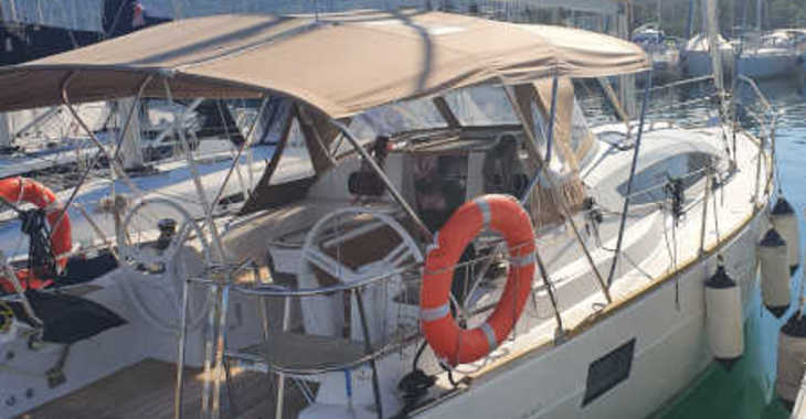 Rent a sailboat in Ploče City Port - Elan 40 Impression 