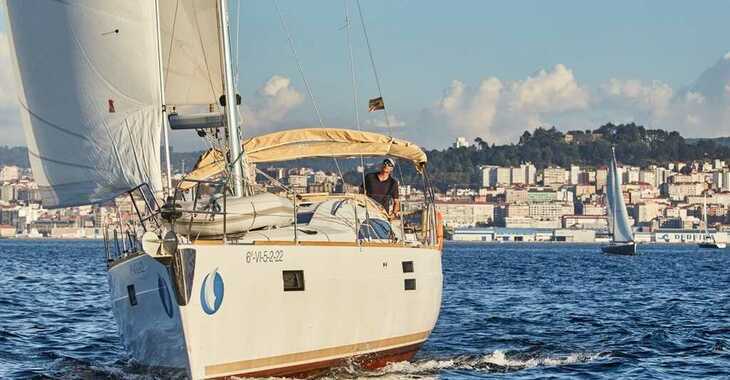 Alquilar velero en Vigo  - Elan Impression 45