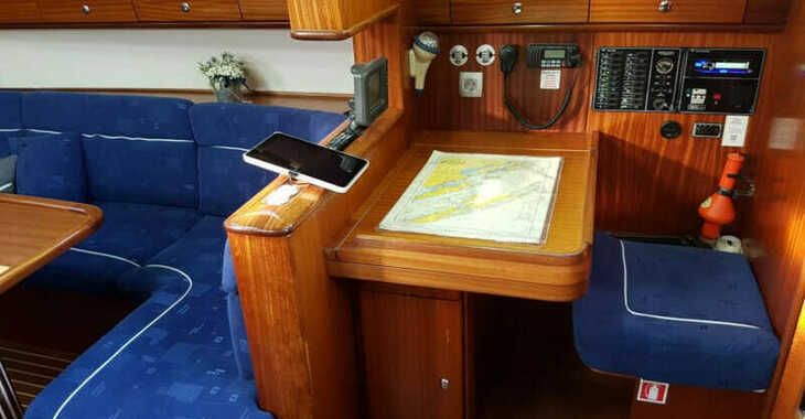 Chartern Sie segelboot in ACI Jezera - Bavaria 44