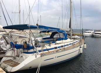 Rent a sailboat in Port Achillion - Bavaria 51