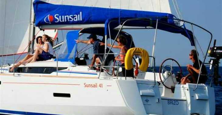 Rent a sailboat in Ao Po Grand Marina - Sunsail 41 (Classic)