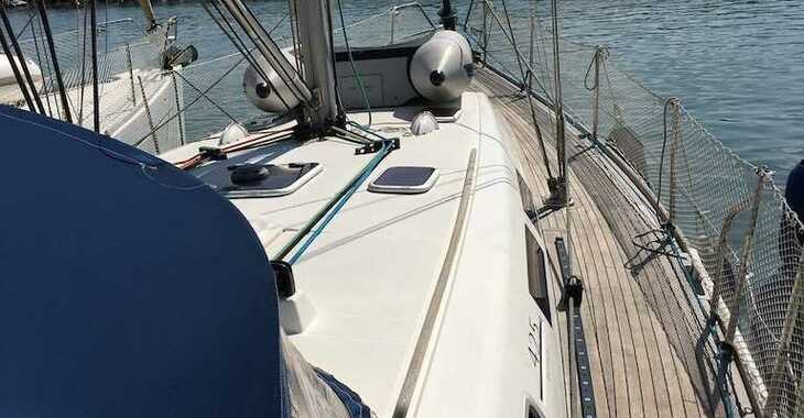 Rent a sailboat in Marina di Salivoli - Dufour 425