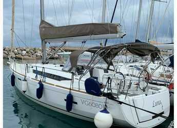 Chartern Sie segelboot in Marina di Salivoli - Sun Odyssey 449