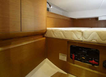 Chartern Sie segelboot in Piso Livadi - Sun Odyssey 449