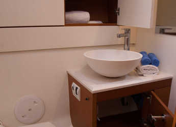 Chartern Sie segelboot in Piso Livadi - Jeanneau 54