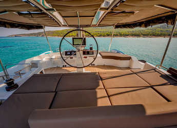 Louer catamaran à Agios Kosmas Marina - Lagoon 52F
