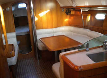 Alquilar velero en Marina Delta Kallithea - Sun Odyssey 40