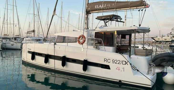 Louer catamaran à Porto Capo d'Orlando Marina - Bali 4.1   CHECK -IN 03:00 pm on Saturday 