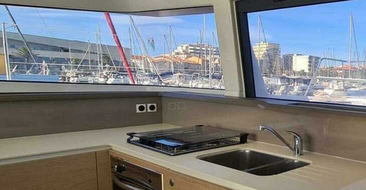 Rent a catamaran in Porto Capo d'Orlando Marina - Bali 4.1   CHECK -IN 03:00 pm on Saturday 