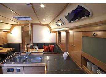 Chartern Sie segelboot in Marina di Salivoli - Hanse 370