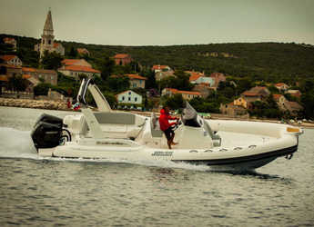 Rent a motorboat in Marina Sukosan (D-Marin Dalmacija) - Joker Boat Clubman 28