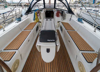 Rent a sailboat in Kavala - Marina Perigialiou - Sun Odyssey 43 