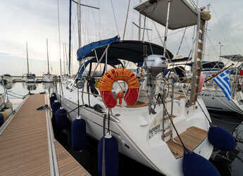 Rent a sailboat in Kavala - Marina Perigialiou - Sun Odyssey 43 