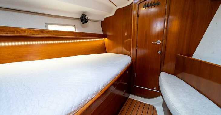 Chartern Sie segelboot in Kavala - Marina Perigialiou - Oceanis 393 Clipper