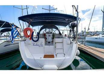 Rent a sailboat in Kavala - Marina Perigialiou - Oceanis 393 Clipper