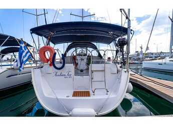 Rent a sailboat in Kavala - Marina Perigialiou - Oceanis 393 Clipper