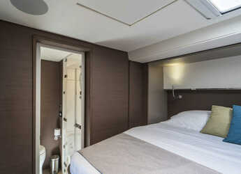 Rent a catamaran in Siracusa  - Bali 5.4.