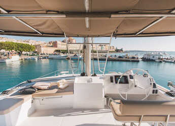 Rent a catamaran in Siracusa  - Bali 5.4.