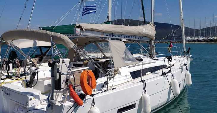Rent a sailboat in Marina Sivota - Dufour 390