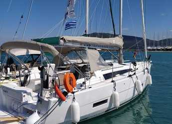 Rent a sailboat in Marina Sivota - Dufour 390