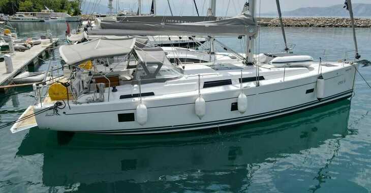 Rent a sailboat in Marina Novi - Hanse 458