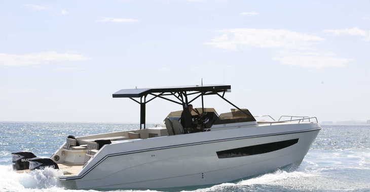 Alquilar catamarán a motor en Marina Cala D' Or - Alexa 37 (Day Charter Only)