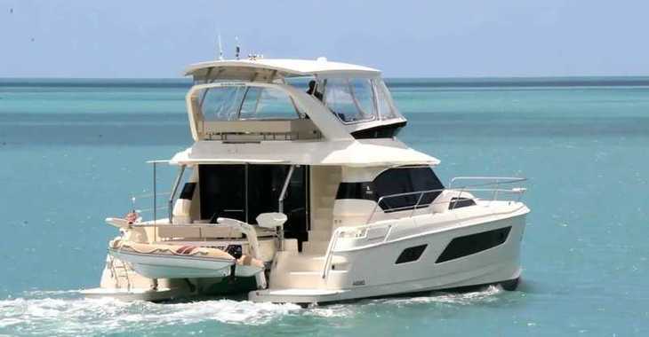 Rent a power catamaran  in Palm Cay Marina - Aquila 44 