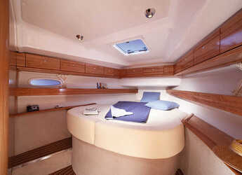 Rent a sailboat in Marina San Miguel - Bavaria 46 Cruiser