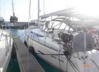 Rent a sailboat in Marina San Miguel - Sun Odyssey 419 - 3 cab.