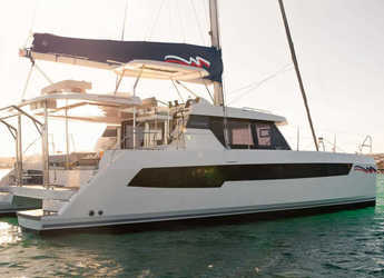 Rent a catamaran in Marina Fort Louis - Moorings 4200/3/3 (Exclusive Plus)
