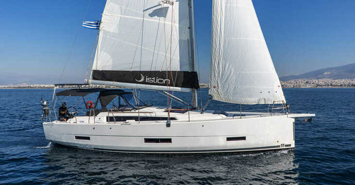 Rent a sailboat in Kos Marina - Dufour 390