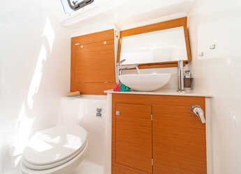 Chartern Sie segelboot in Kos Marina - Dufour 390