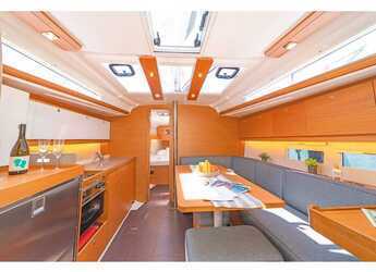 Chartern Sie segelboot in Kos Marina - Dufour 390