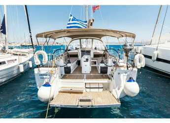 Chartern Sie segelboot in Lavrion Marina - Sun Odyssey 440