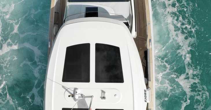 Chartern Sie motorboot in Marina Botafoch - Fjord 41 XL
