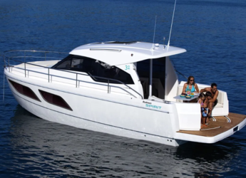 Rent a motorboat in Carboneras - Rodman Spirit 31